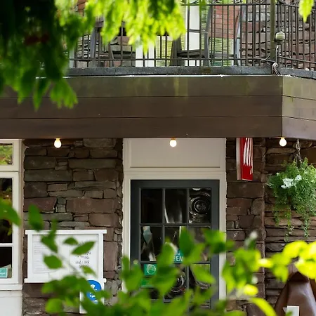 Jacksons Cafebar & Guesthouse-2
