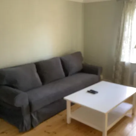 Augustas Bed & Breakfast-3