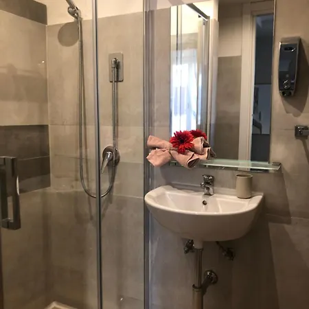 B&B Andy&Lu-2