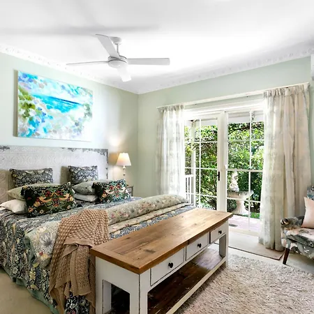 Noosa Valley Manor B&B-3