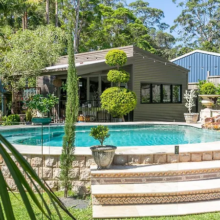 Noosa Valley Manor B&B-2