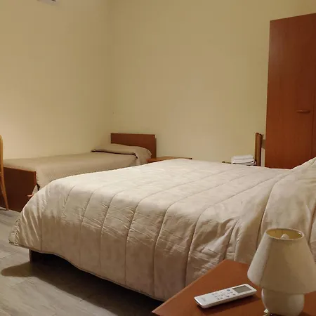 B&B Iris-3