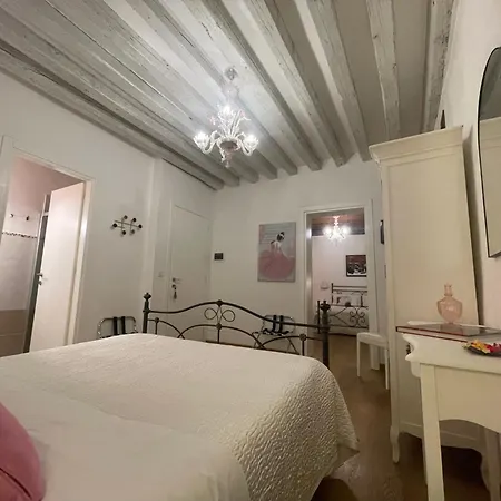 Residenza Corte Antica B&B-2