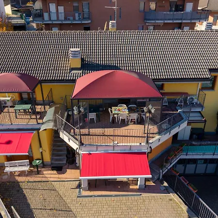 La Casa Del Grillo 1-3
