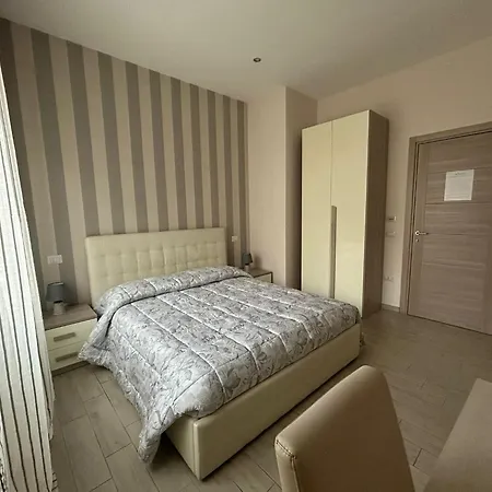La Suite-3