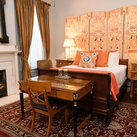 Burke Mansion-3