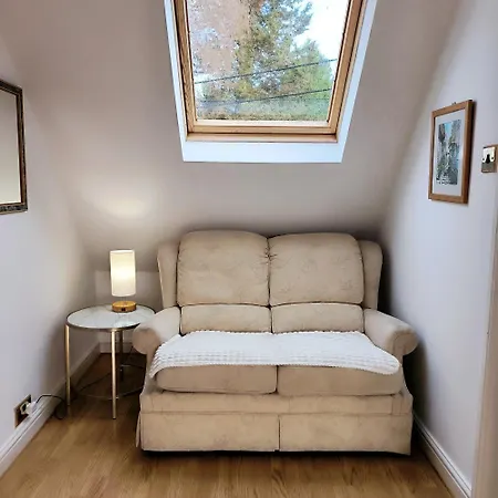 Meadow Rise Guest House-3