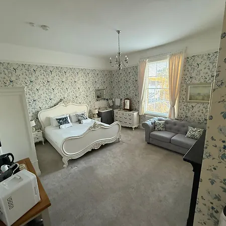 Langley House-3
