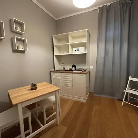 Gravina Suite Frattina-3