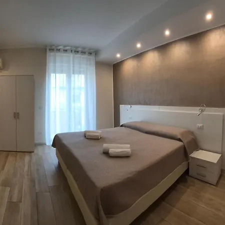 Seaside Holidays Guest House-2