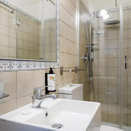 Francalanza City Rooms-3
