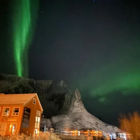 Lofoten Bed&Breakfast Reine - Rooms&Apartments-3