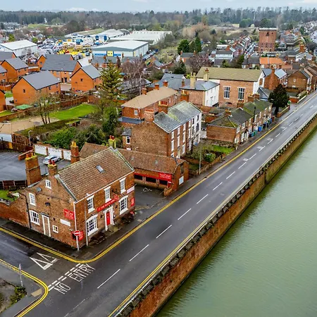 The King'S Arms-2