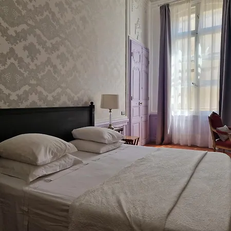 Palais De Luppe, Chambre D'Hotes-3