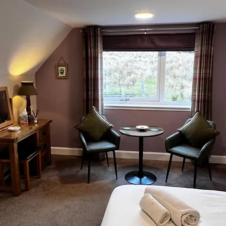 Springburn Farmhouse-3