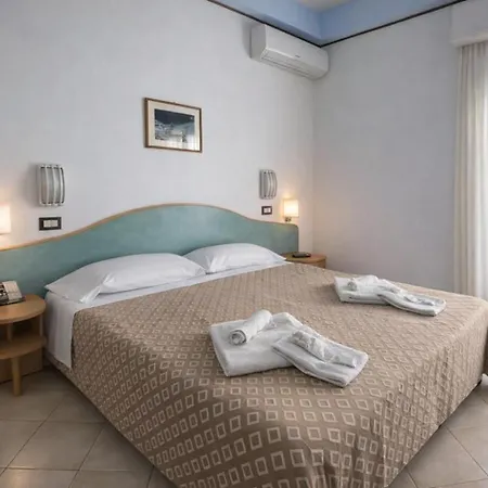 Hotel Nanni Garni-2