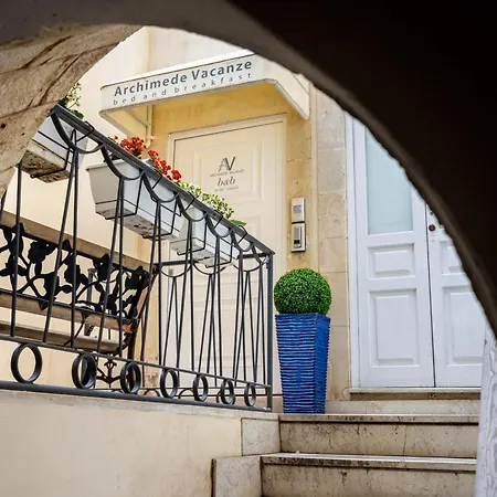 Archimede Charm B&B - Historical Palace In Ortigia-3