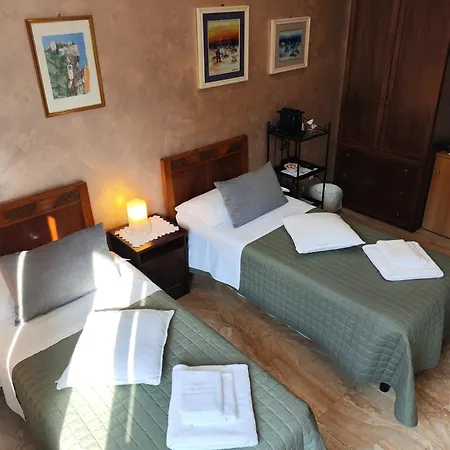 Bed & Breakfast Centrale-3