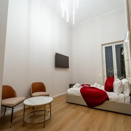 Giulia Urban Retreat Suites-2