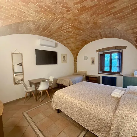 Casale Gregoriano Bed&Breakfast&Apartments-3