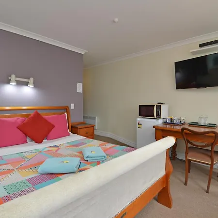 Richmond Guest House-2