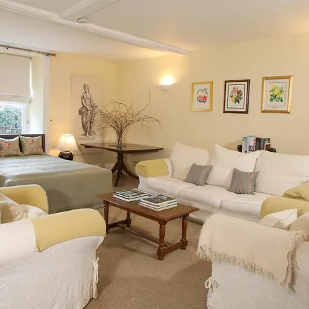 Grange Farm House-2