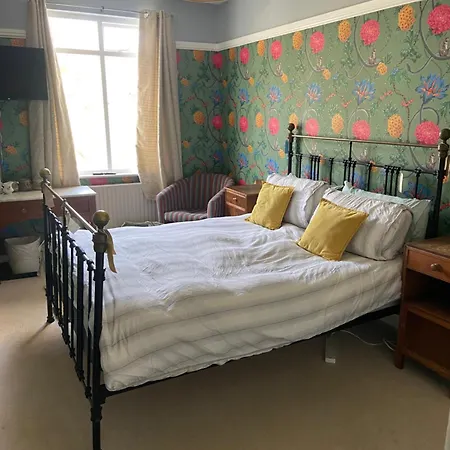Newberry Beach Lodge-3