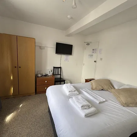 Carlton Court Hotel-3
