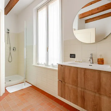 Casa Enzo - Old Town & Station - Ac, Free Parking - Family & Business-3