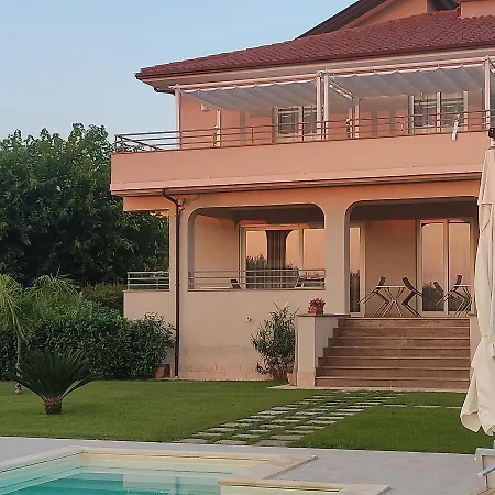 Villa Lauro Luxury B&B-3