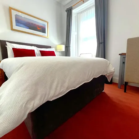 Lomond Guest House-3