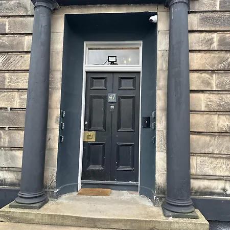 The Auldstone House-3