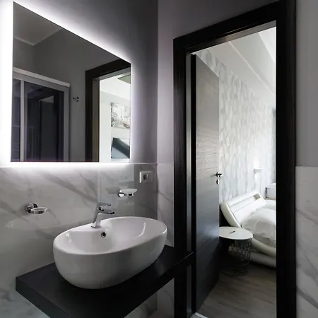 La Palazzata Urban Suites-2