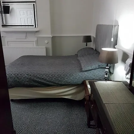 Binton Guest House-2