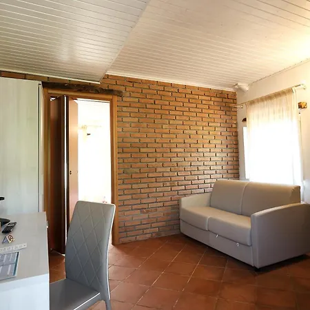 Villa Maria Elena Charme Rooms Sul Mare-2