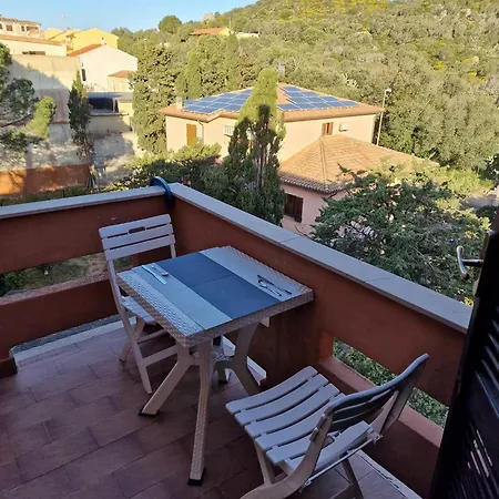 Guest House Tra Rocce E Mare-2