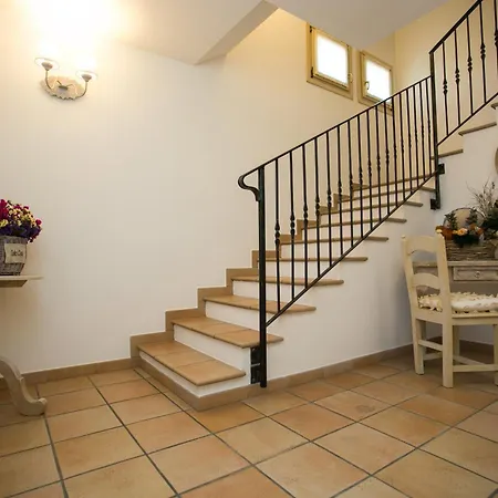 Guest House Dolce Laguna-2