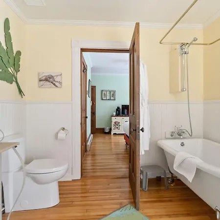 Alicion Bed & Breakfast-2
