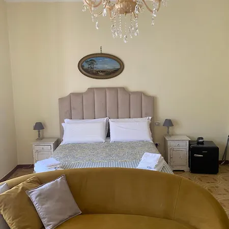 Scognamiglio Suites-3