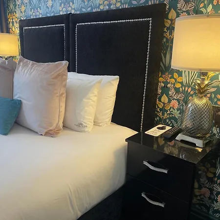 Sunnyside Guest House Southport - Winner Of Best B&B In The Country 2025-26-3