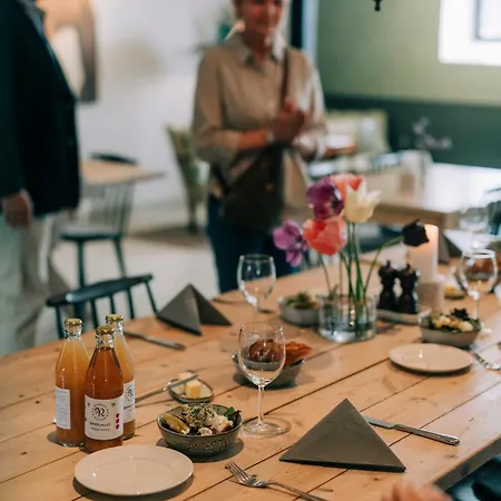 Svabesholms Kungsgårds B&B och Pensionat Stenshuvud-2