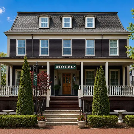 Bellevue Manor-3