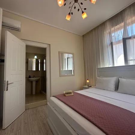 Theasis Athens-3