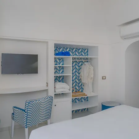 Milky Suites Positano-3