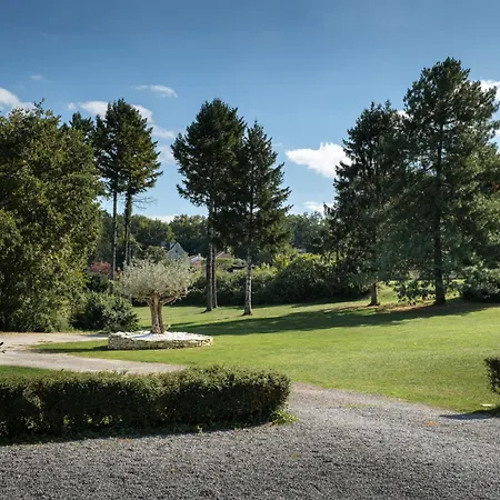 Domaine Du Champ Fleuri-2