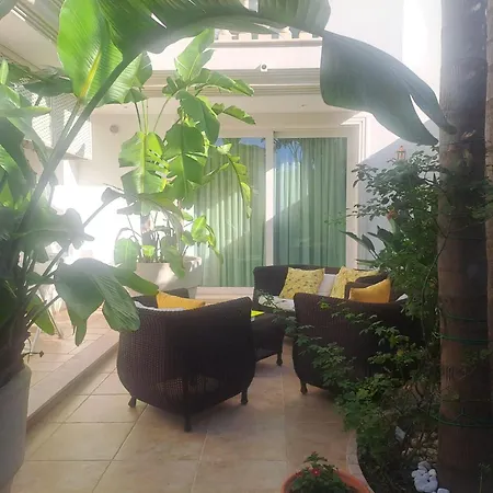 Falli Exclusive Rooms And Breakfast -Boutique B&B--2