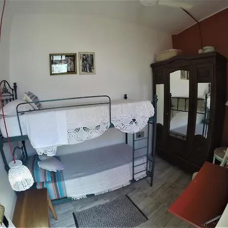 Andiamo Guest House-2