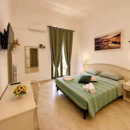 Bed And Breakfast Station-2