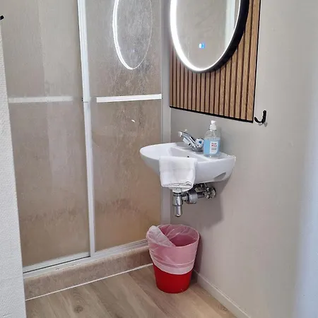 Stavanger Bed & Breakfast-2