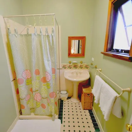 Rosemoore Bed & Breakfast-2